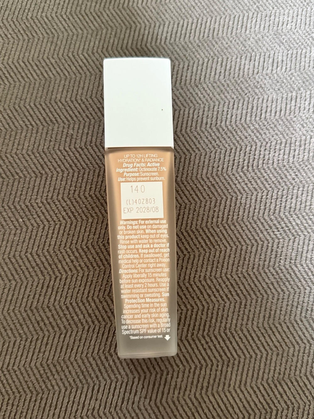 Lancôme Rénergie Lift Makeup Lightweight Liquid Foundation Shade Porcelaine 20 - Picture 4 of 7